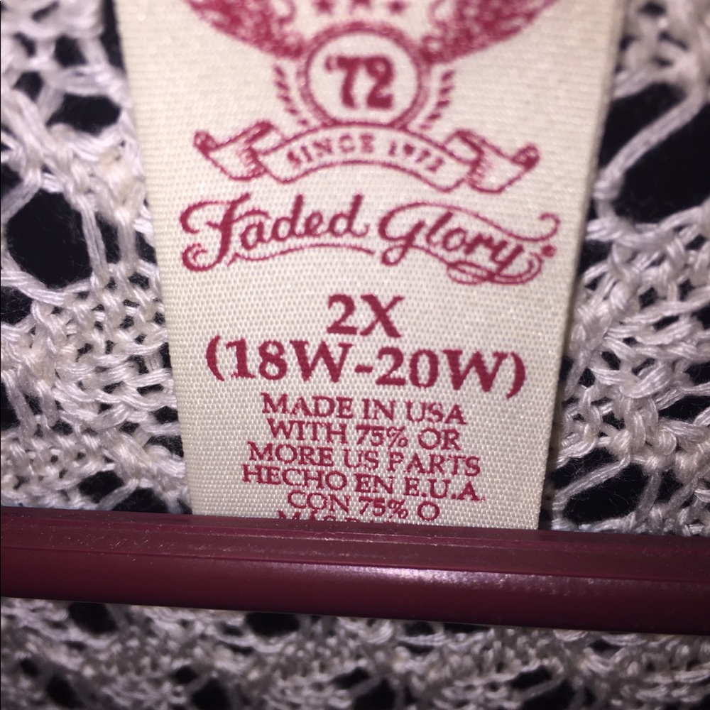 Sweater - Picture 4 of 4